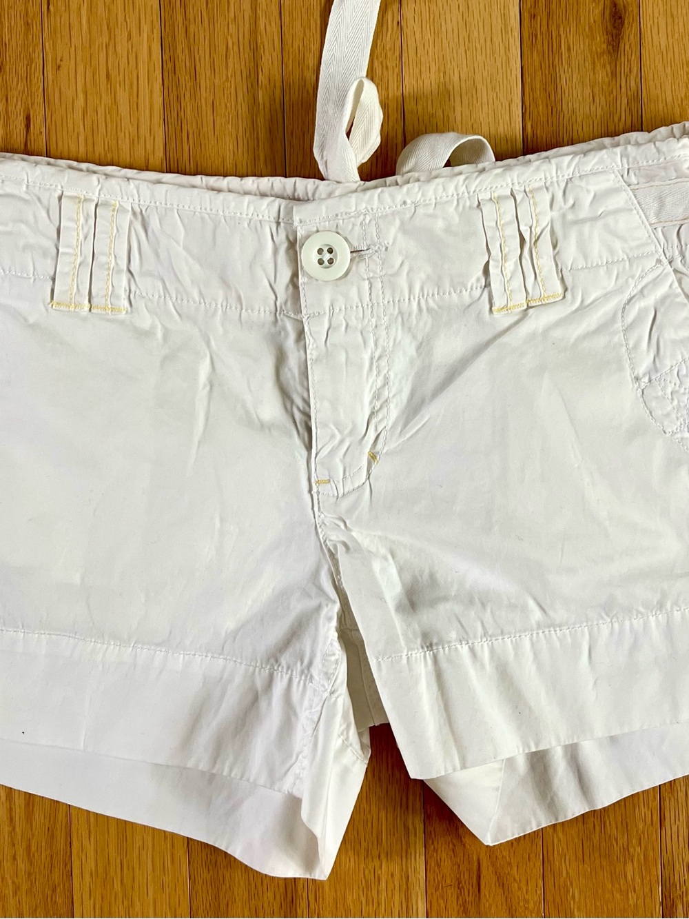 New AEO White Casual Shorts8